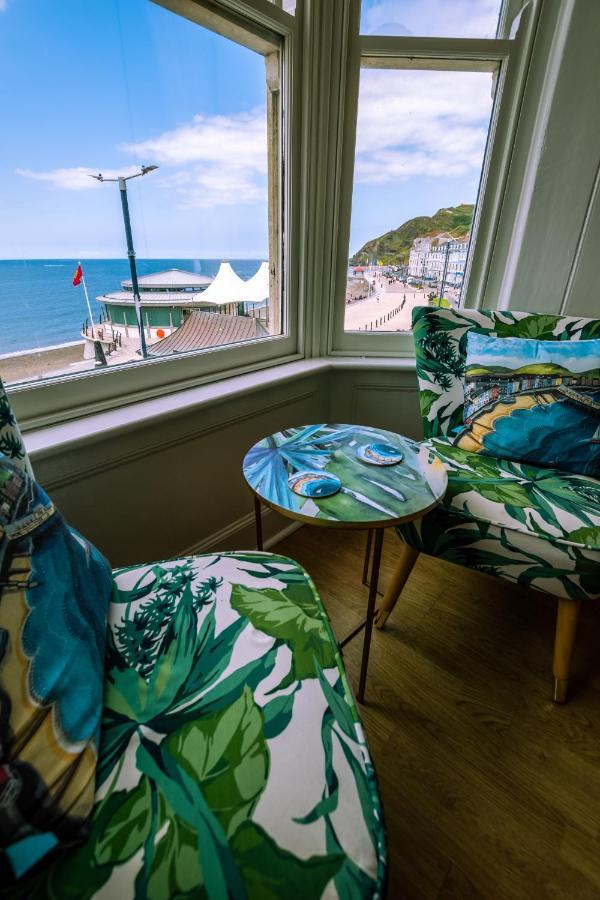 Starling View Boutique Stunning Seafront View Apartment Aberystwyth Exteriör bild