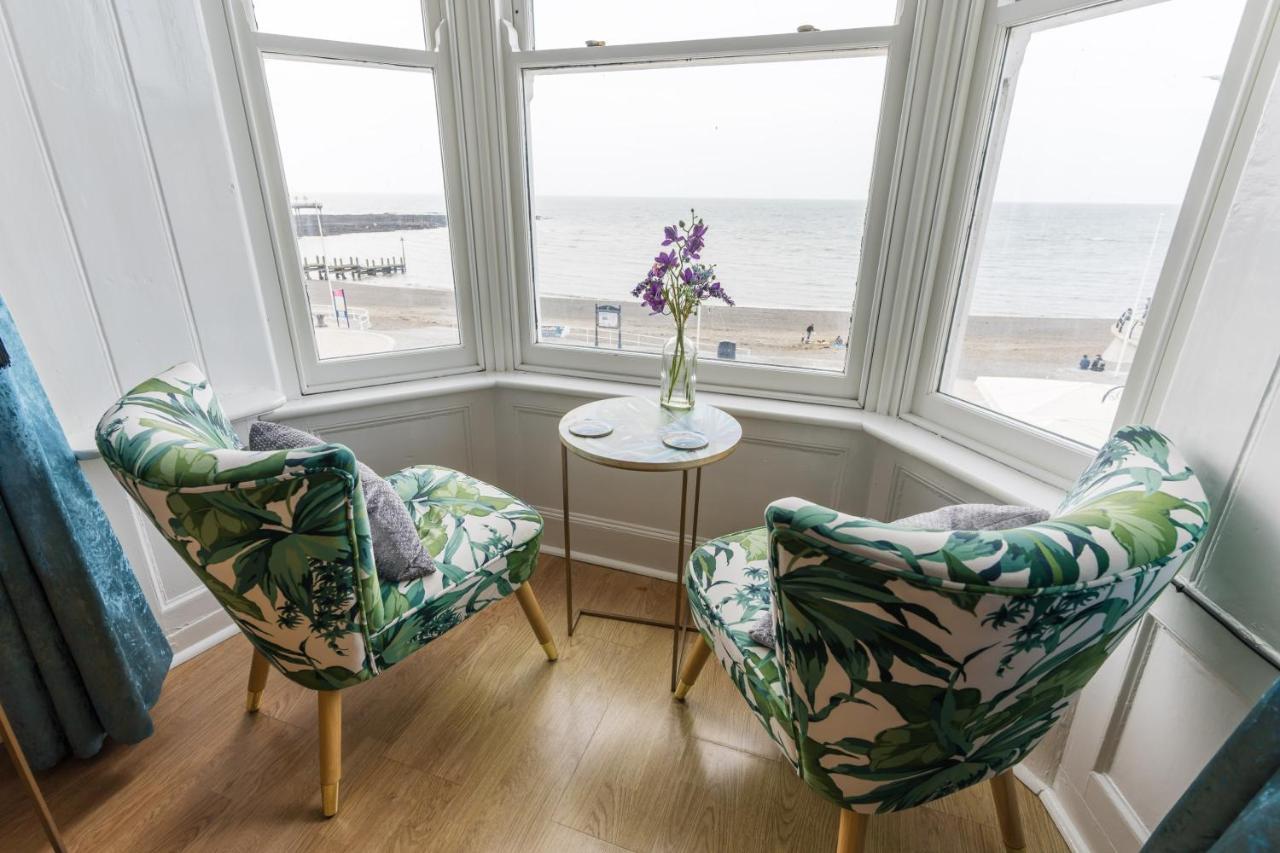 Starling View Boutique Stunning Seafront View Apartment Aberystwyth Exteriör bild