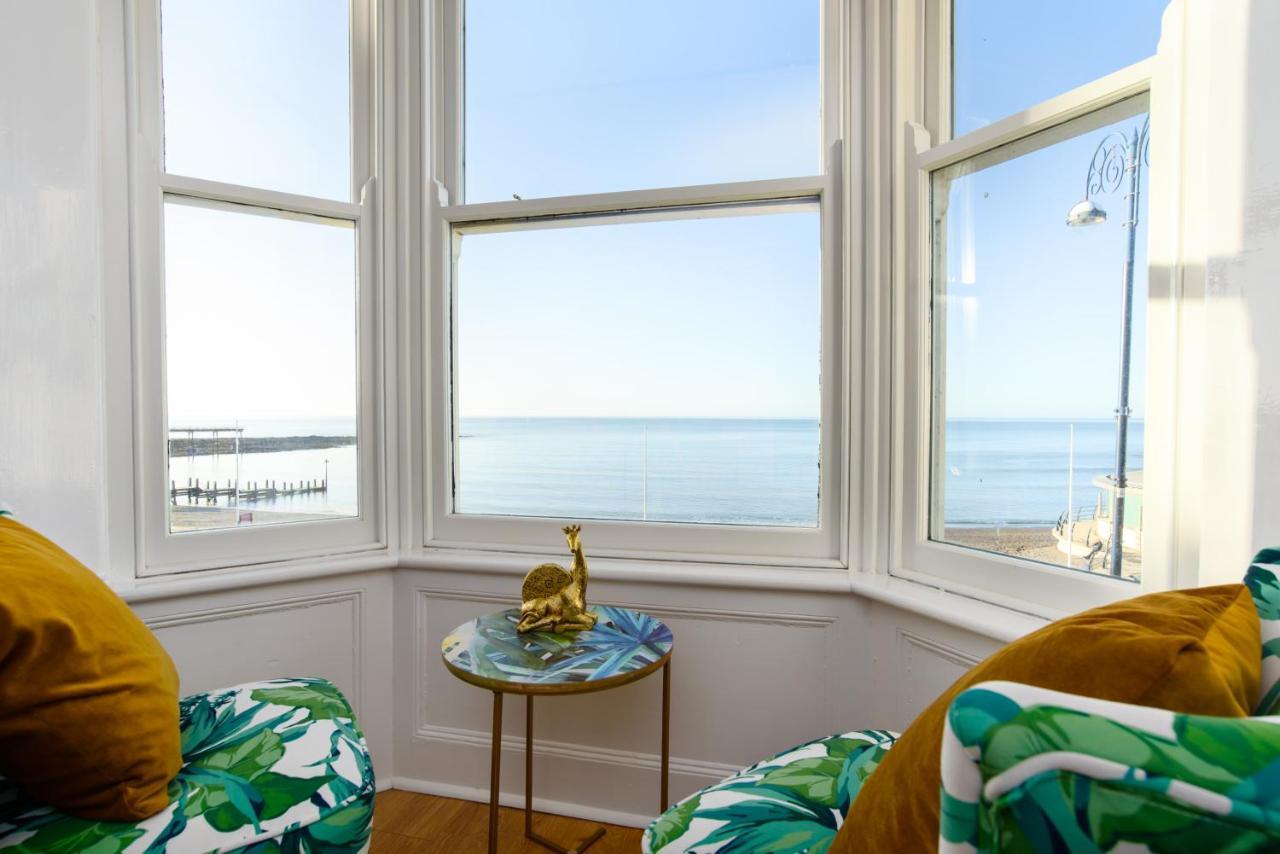 Starling View Boutique Stunning Seafront View Apartment Aberystwyth Exteriör bild